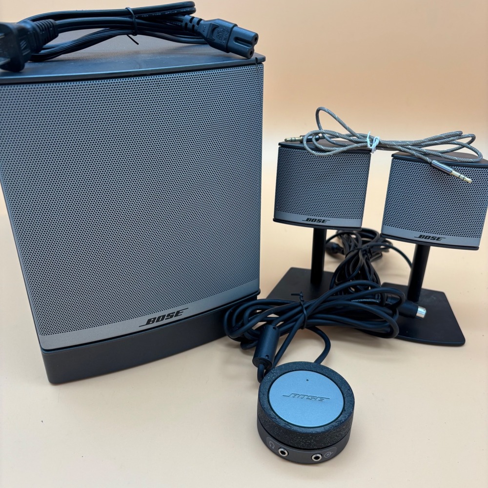 Bose Companion 3 Series II Multimedia Speaker System Graphite Silver
